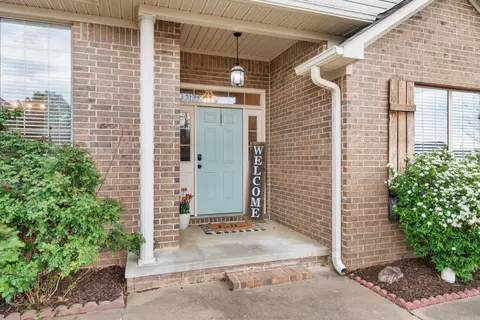 Entry Way - 3630 Heidi Ct, Conway, AR 72034 photo 1 of 5