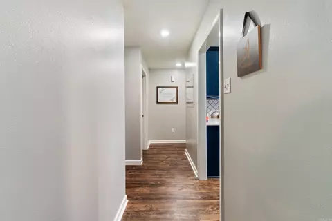 Entry Way - 3630 Heidi Ct, Conway, AR 72034 photo 4 of 5