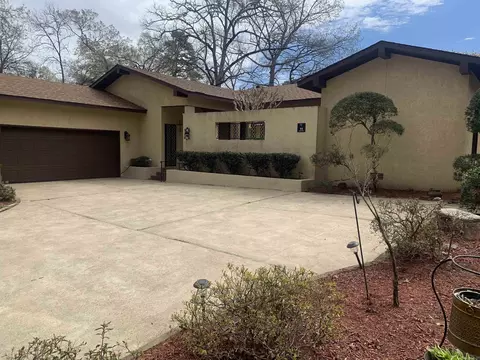 11 Durango Way, Hot Springs Village, AR 71909