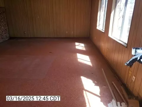Living - 803 Main St, Walnut Ridge, AR 72476 photo 2 of 6