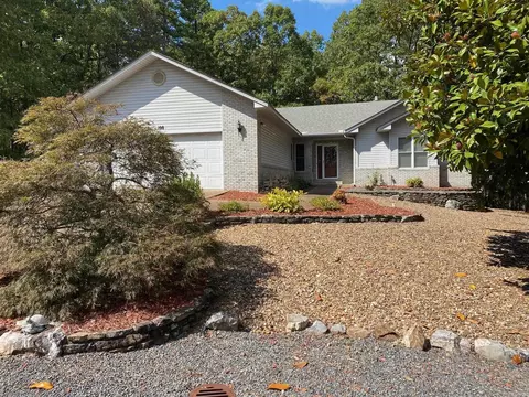 108 Castano Dr, Hot Springs Village, AR 71909