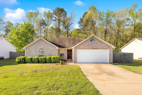 1623 Overview Dr, Benton, AR 72015 photo 1