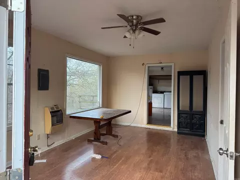 Living - 326 Fairground Rd, Ash Flat, AR 72513 photo 1 of 4