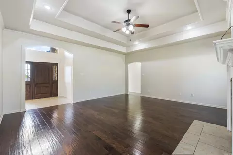 Living - 4115 Commonwealth Dr, Bryant, AR 72022 photo 5 of 5