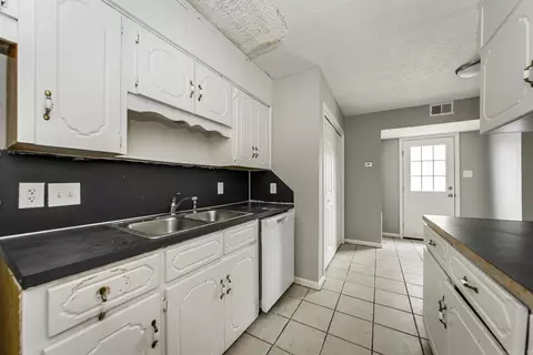 300 W 4th St, Ward, AR 72176 photo 6