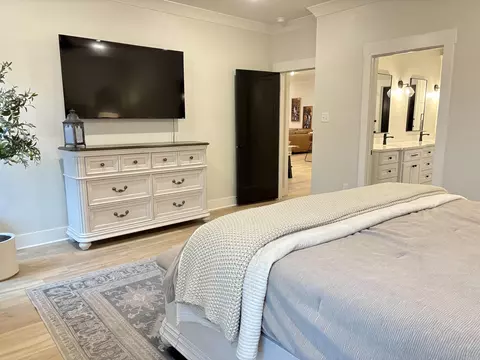 Bedroom - 1680 Pearce Dr, Conway, AR 72034 photo 3 of 9