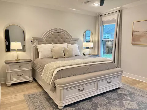 Bedroom - 1680 Pearce Dr, Conway, AR 72034 photo 2 of 9