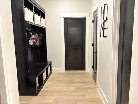 Entry Way - 1680 Pearce Dr, Conway, AR 72034 photo 5 of 6