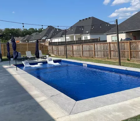 Exterior - 1680 Pearce Dr, Conway, AR 72034 photo 2 of 3