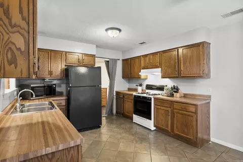 7799 Samples Rd, Benton, AR 72019 photo 10