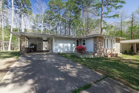 21 Alina Ln, Hot Springs Village, AR 71909