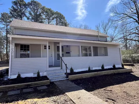 1802 Bennett, Benton, AR 72015 photo 2