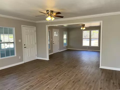 1802 Bennett, Benton, AR 72015 photo 12