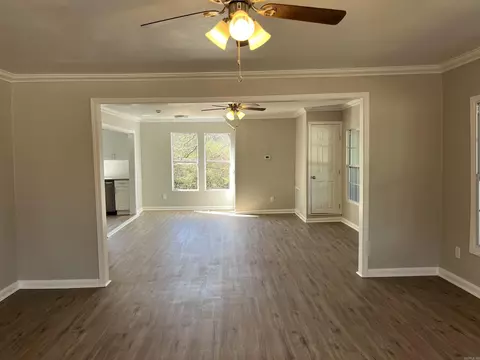 1802 Bennett, Benton, AR 72015 photo 15