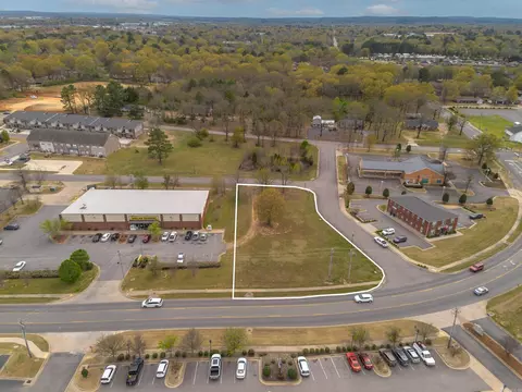 2450 Village Court Dr, Conway, AR 72032