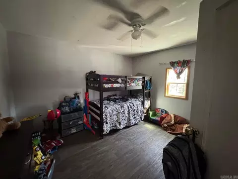 Bedroom - 95 Terrafirma Ln, Ash Flat, AR 72513 photo 1 of 8