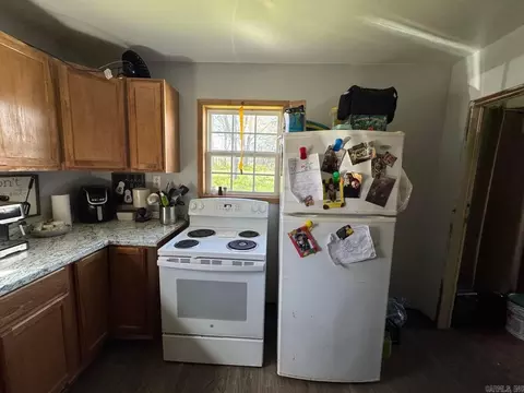 Kitchen - 95 Terrafirma Ln, Ash Flat, AR 72513 photo 1 of 3