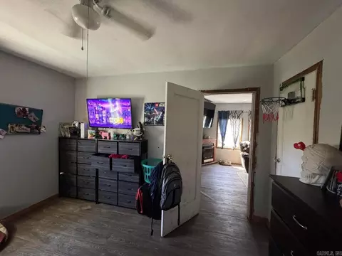 Bedroom - 95 Terrafirma Ln, Ash Flat, AR 72513 photo 3 of 8