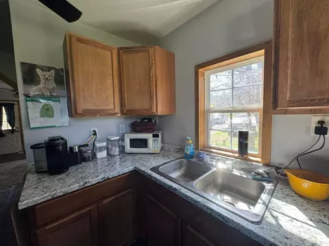 Kitchen - 95 Terrafirma Ln, Ash Flat, AR 72513 photo 3 of 3