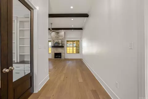 1635 Nantucket, Conway, AR 72034 photo 7