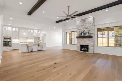 1635 Nantucket, Conway, AR 72034 photo 9