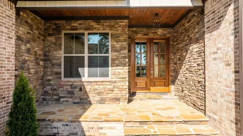 1635 Nantucket, Conway, AR 72034 photo 2