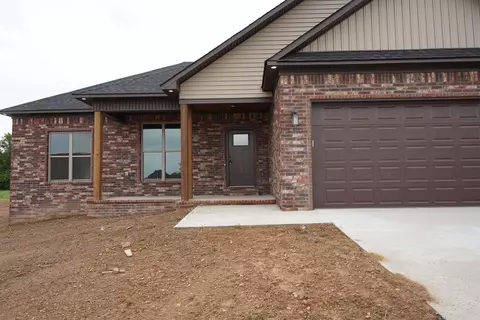 Exterior - 37 High Point Dr, Greenbrier, AR 72058 photo 4 of 7