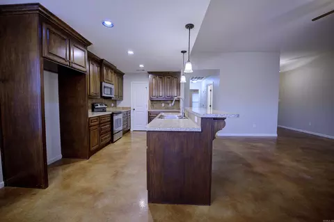 Entry Way - 2719 Finley Loop, Bryant, AR 72022 photo 2 of 3