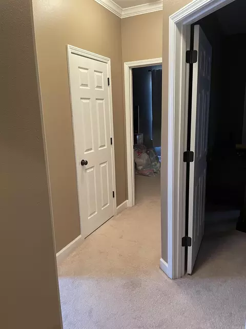 Entry Way - 609 Earle Dr, Benton, AR 72015 photo 2 of 2