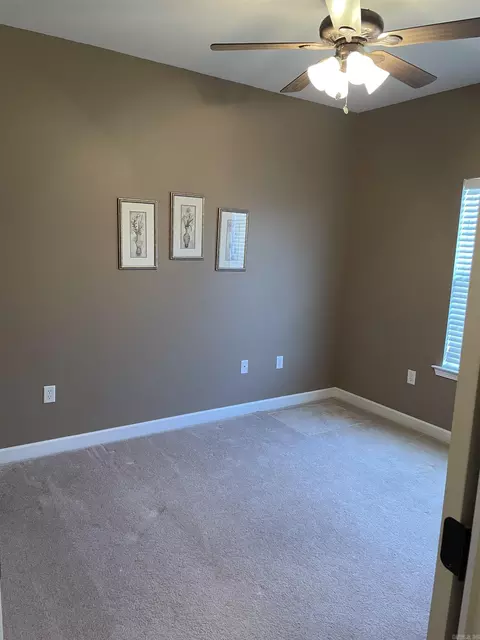 Bedroom - 609 Earle Dr, Benton, AR 72015 photo 3 of 4