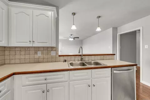 16 Savannah Ct, Cabot, AR 72023 photo 9