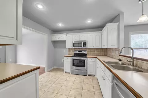 16 Savannah Ct, Cabot, AR 72023 photo 10
