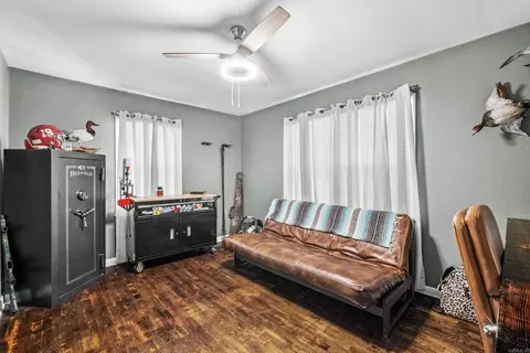 Bedroom - 701 N Spruce St, Searcy, AR 72143 photo 3 of 4