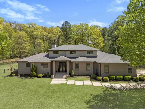 1812 Eve St, Wynne, AR 72396