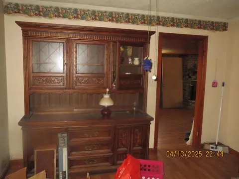 Dining - 609 E Central, Warren, AR 71671 photo 1 of 1