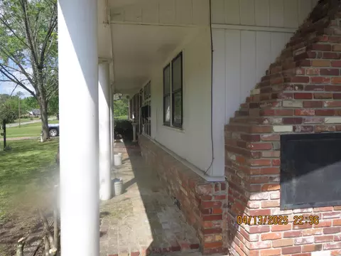 Exterior - 609 E Central, Warren, AR 71671 photo 3 of 10