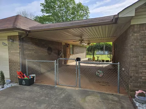 600 N Hickory, Beebe, AR 72012 photo 3