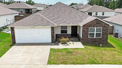 2120 Bentwood Dr, Alexander, AR 72002 photo 2