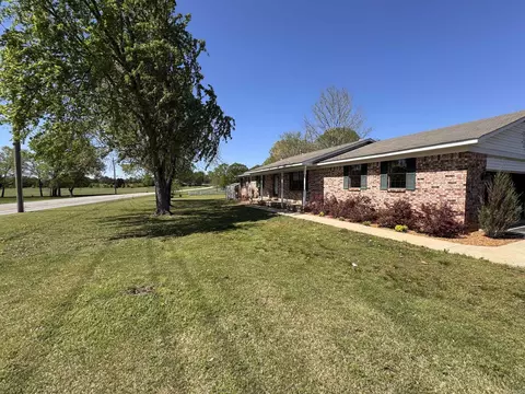 148 Meadow Brook Dr, Searcy, AR 72143