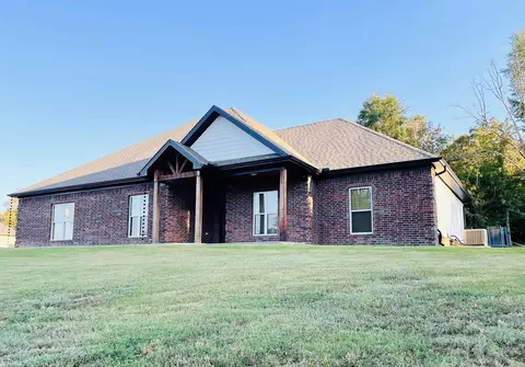 Exterior - 21189 Meadows Acres Dr, Hensley, AR 72065 photo 2 of 5