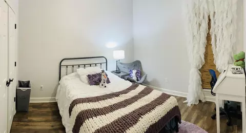Bedroom - 21189 Meadows Acres Dr, Hensley, AR 72065 photo 2 of 2