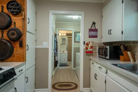 Entry Way - 5486 Congo Rd, Benton, AR 72019 photo 1 of 1