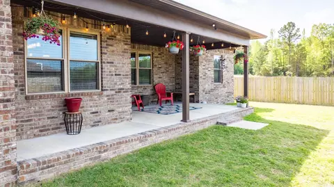 Exterior - 37 Aberdeen Dr, Cabot, AR 72023 photo 6 of 9