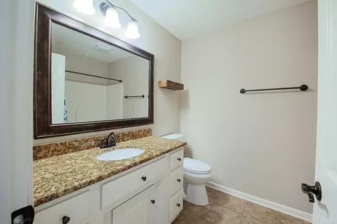 Bath - 608 Running Creek Dr, Austin, AR 72007 photo 6 of 7