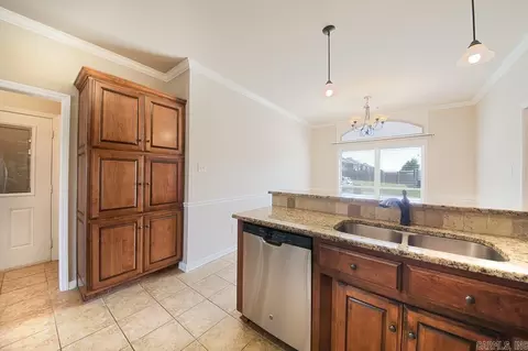 Kitchen - 608 Running Creek Dr, Austin, AR 72007 photo 5 of 7