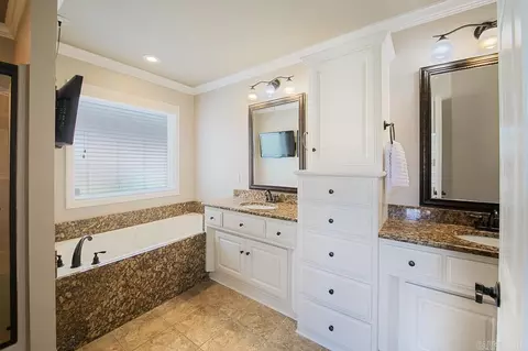 Bath - 608 Running Creek Dr, Austin, AR 72007 photo 1 of 7