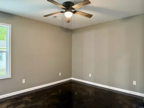Bedroom - 515 E Main St, Paragould, AR 72450 photo 3 of 3