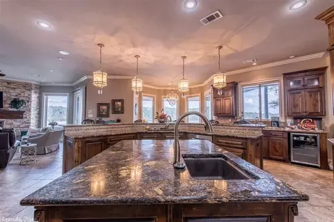 Kitchen - 6550 Westminster, Benton, AR 72019 photo 1 of 4