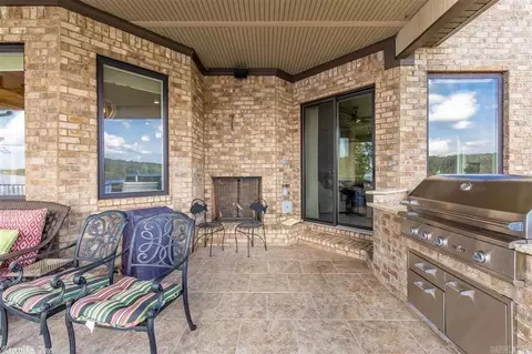 Exterior - 6550 Westminster, Benton, AR 72019 photo 6 of 9