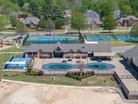View/Area - 4503 Boardwalk, Benton, AR 72019 photo 2 of 3
